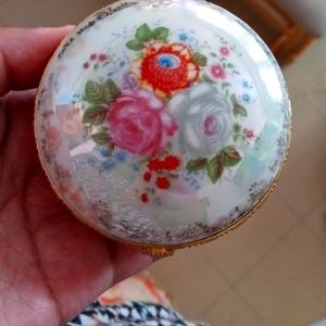 Little trinket box